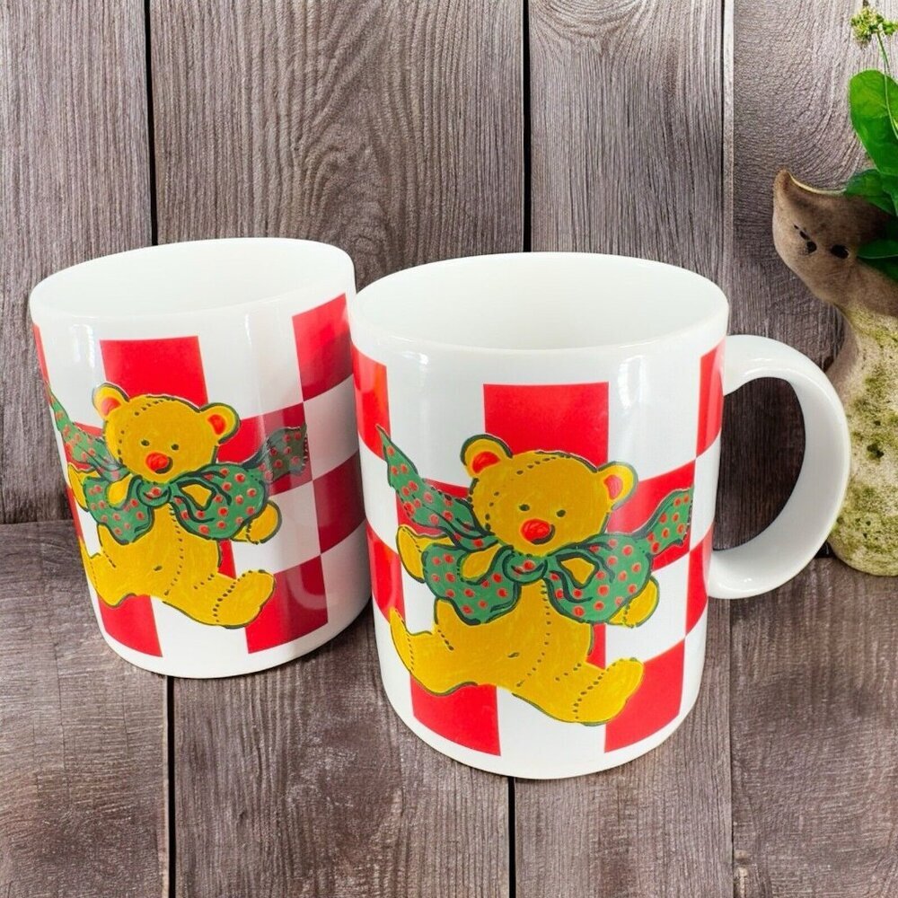 Vintage Waechtersbach Christmas Mugs Cups Stocking and Bear Mug Set 2 Pottery